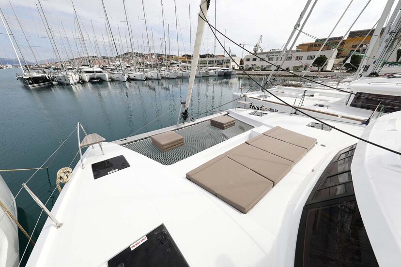 Fountaine Pajot Astrea 42 - 4 + 2 cab. La Mula